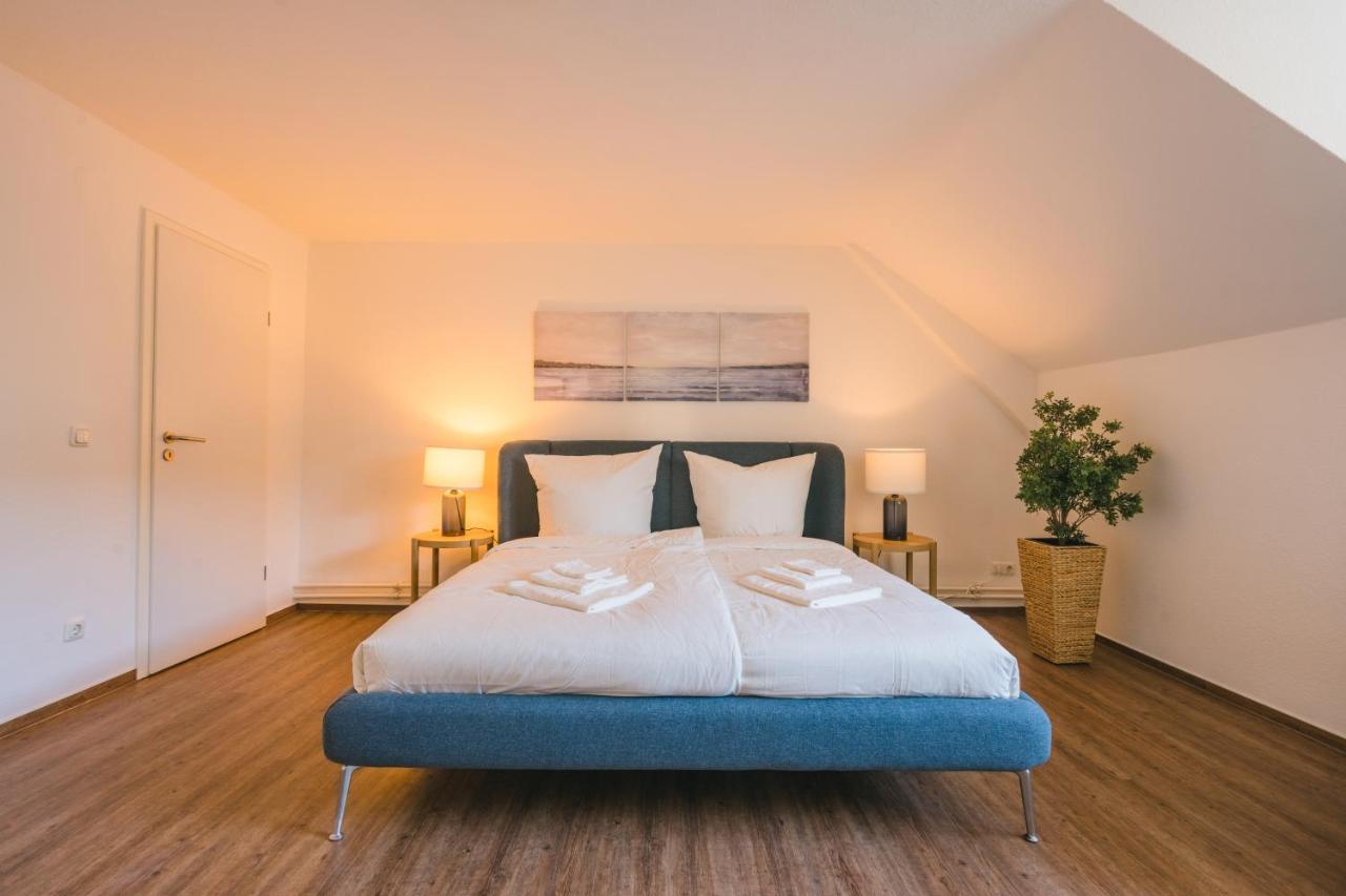 Zentral Gelegenes Premium-Apartment Mit Viel Tageslicht Hamburg Bagian luar foto