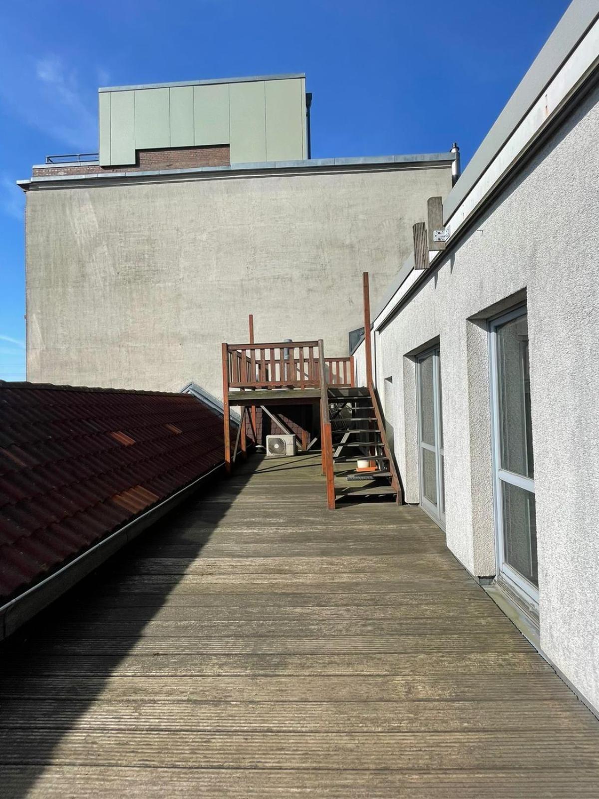 Zentral Gelegenes Premium-Apartment Mit Viel Tageslicht Hamburg Bagian luar foto