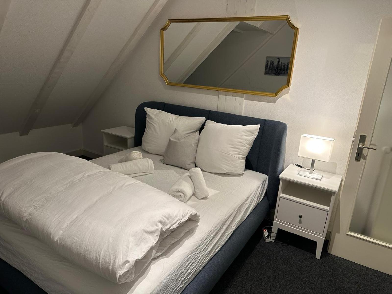 Zentral Gelegenes Premium-Apartment Mit Viel Tageslicht Hamburg Bagian luar foto